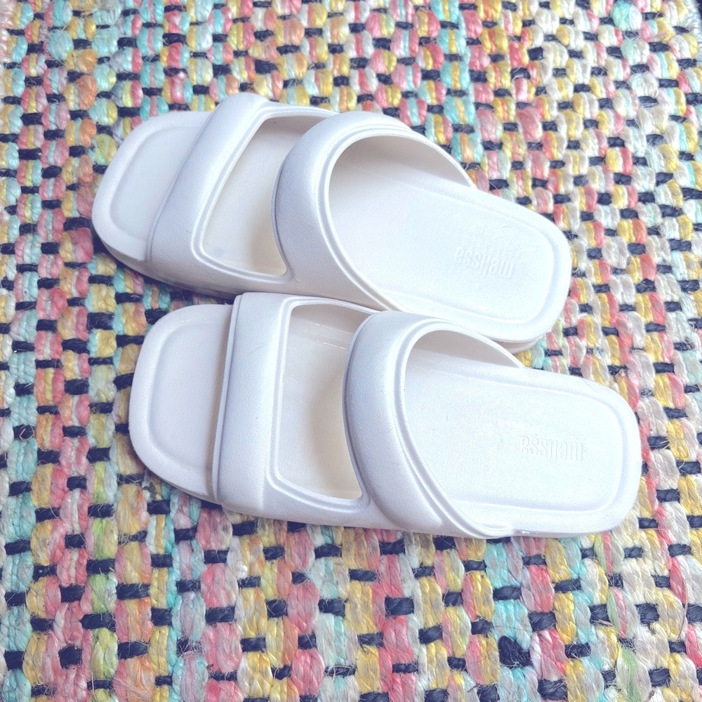 melissa eco foam chunky slides - off white cream beige - size 8